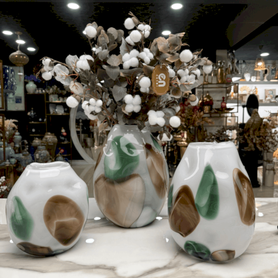 BÜYÜK RENKLİ CAM VAZO