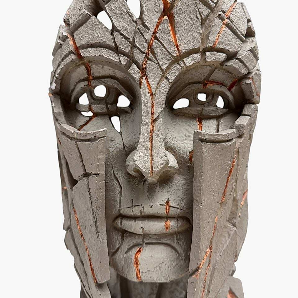 ÇATLAK EFEKTLİ DEKORATİF SAVAŞÇI BÜSTÜ