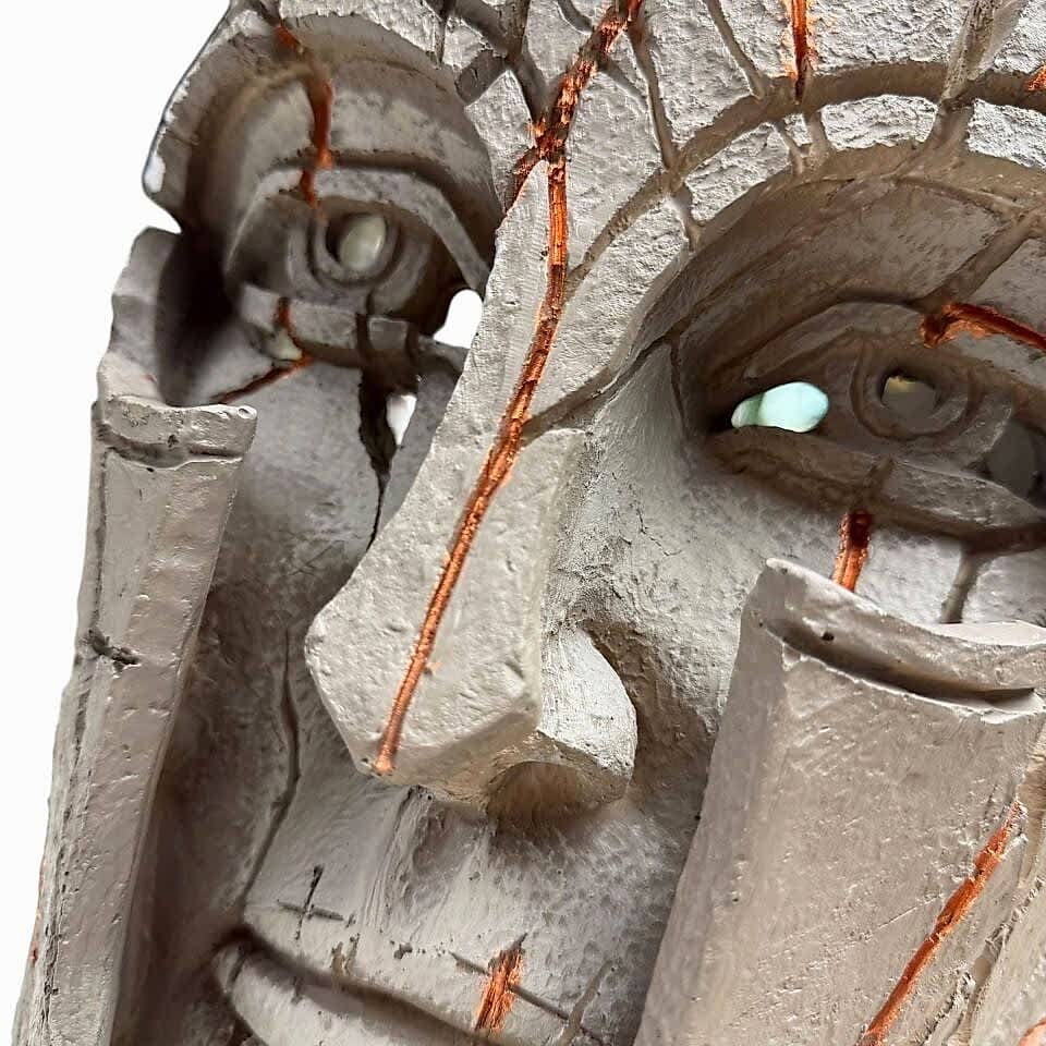 ÇATLAK EFEKTLİ DEKORATİF SAVAŞÇI BÜSTÜ