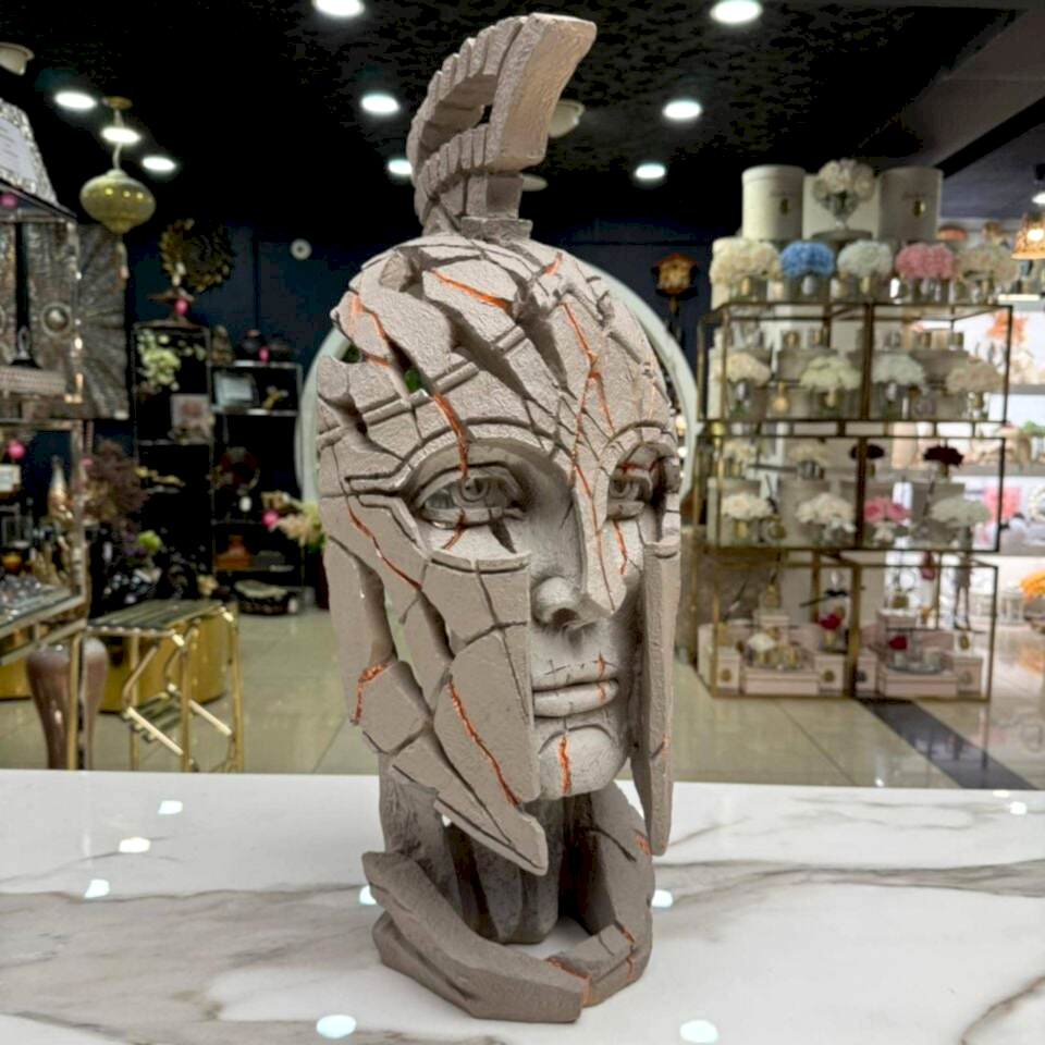 ÇATLAK EFEKTLİ DEKORATİF SAVAŞÇI BÜSTÜ