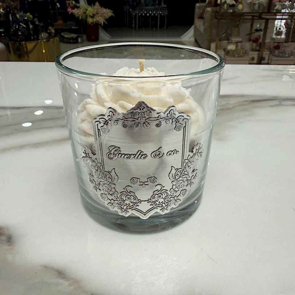 Guerlie&co. Şakayık Mum Gümüş Medium